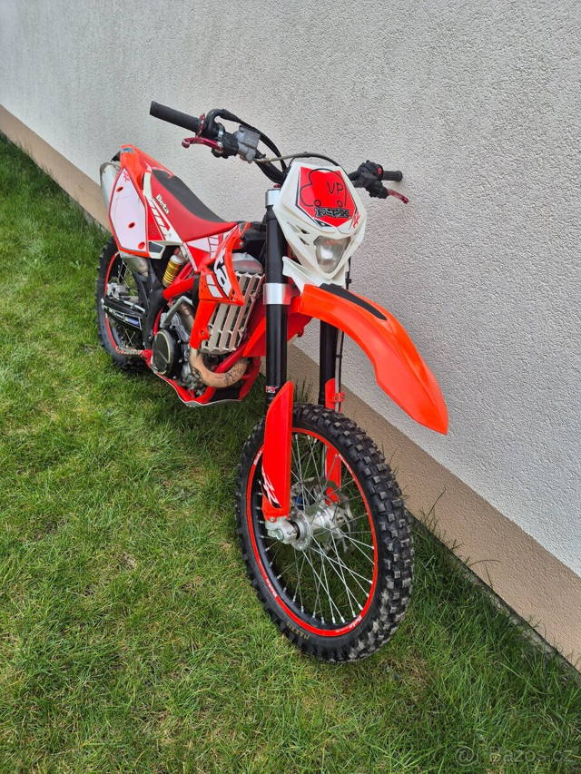 beta 390