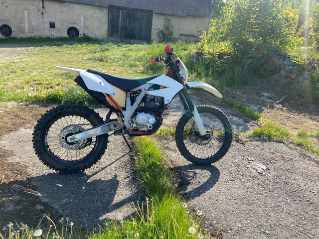 Ajp 240 pr4