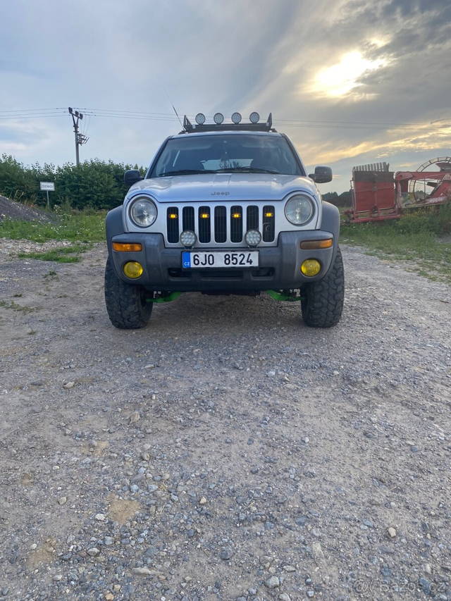 Jeep Cherokee KJ 2.5crd 105kw