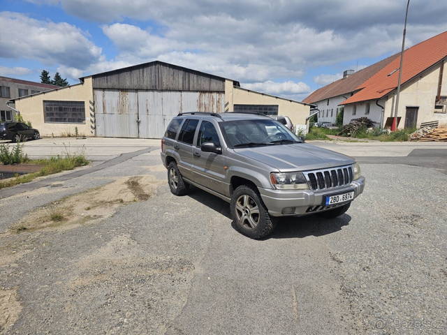 Jeep Grand Cherokee 2.7 crd LAREDO 120 kw