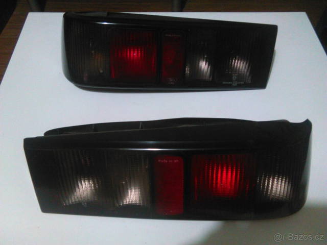 FORD SIERRA COSWORTH zadní lampy