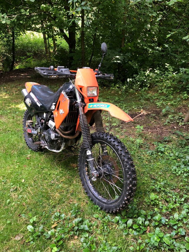 Cagiva w16