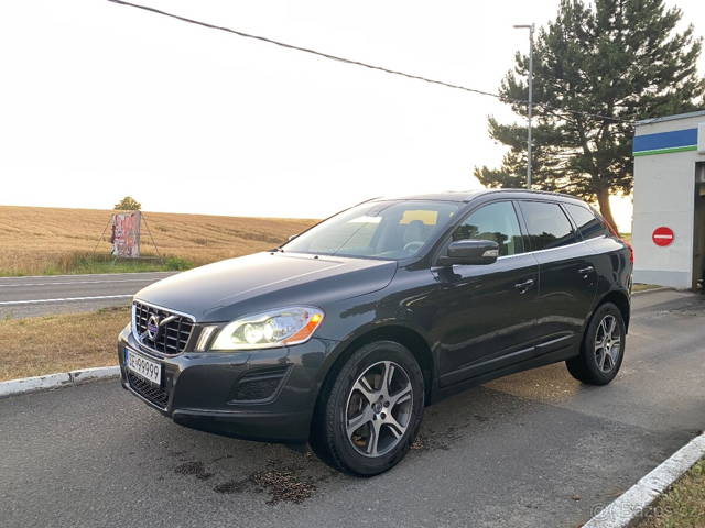 Volvo XC60 2.4 D5 Momentum