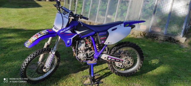 Yamaha YZF 250 rok výroby 2001