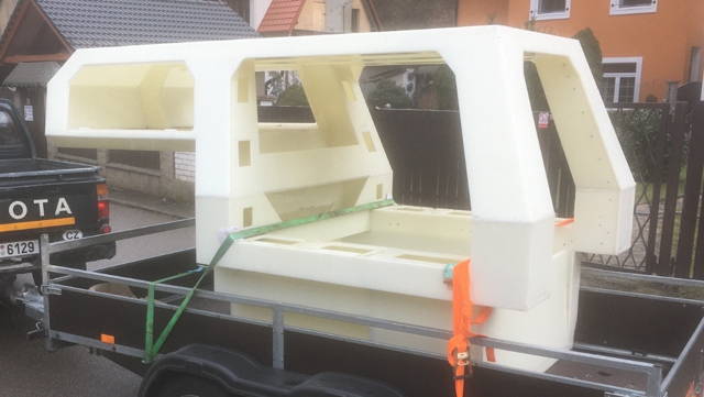 NÁSTAVBA PRACOVNÍ - OBYTNÁ PICKUP - CAMPER NOVÝ