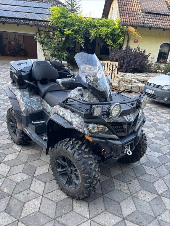 CF MOTO gladiator X1000