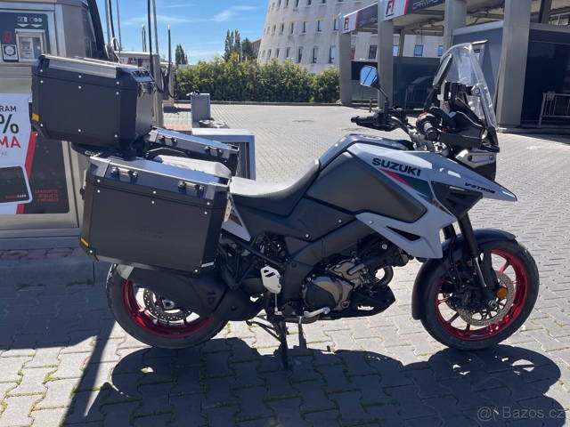 Suzuki 1050 DL V-Strom; r.v. 2023