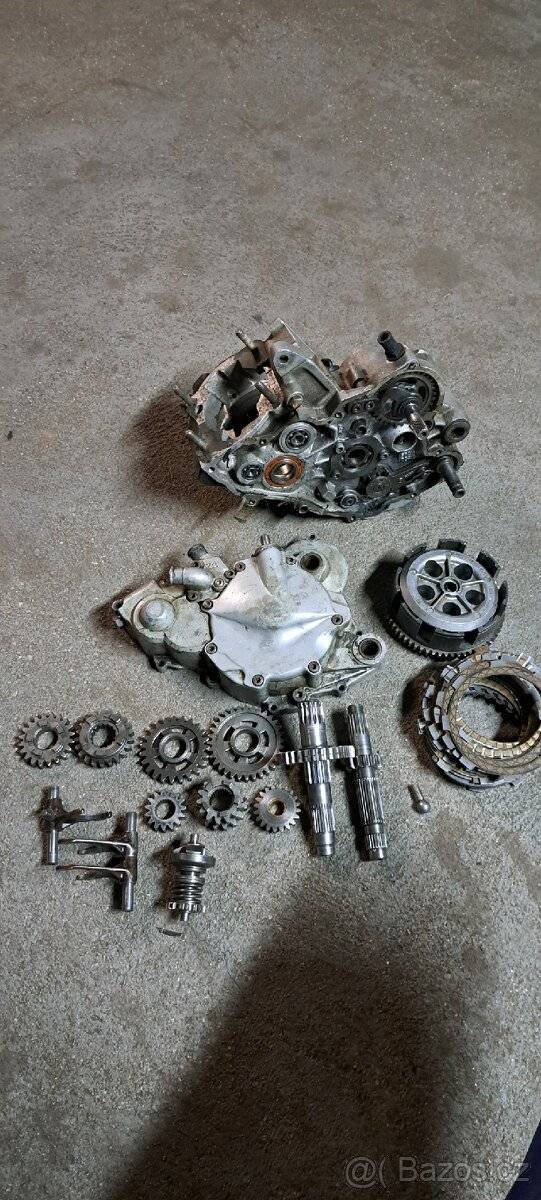 Ktm 125 dily z motoru
