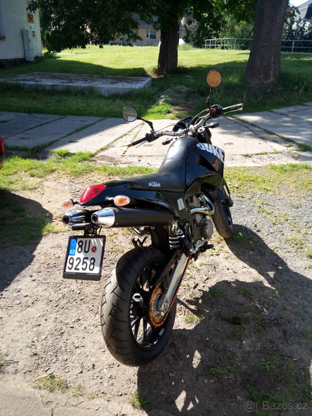 KTM Duke 640