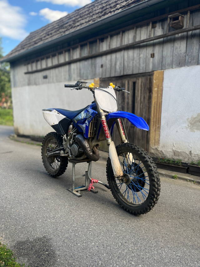 Yamaha YZ 125