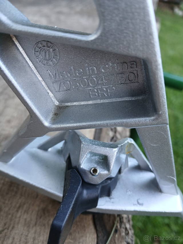 Přední zahrádka can am ,outlander 1000