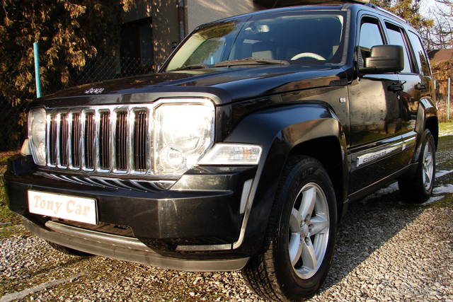 Jeep Cherokee 2.8 CRD 177PS LIMITED KLIMA 6-rychl