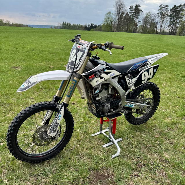 Prodám moto Yamaha 250 4takt