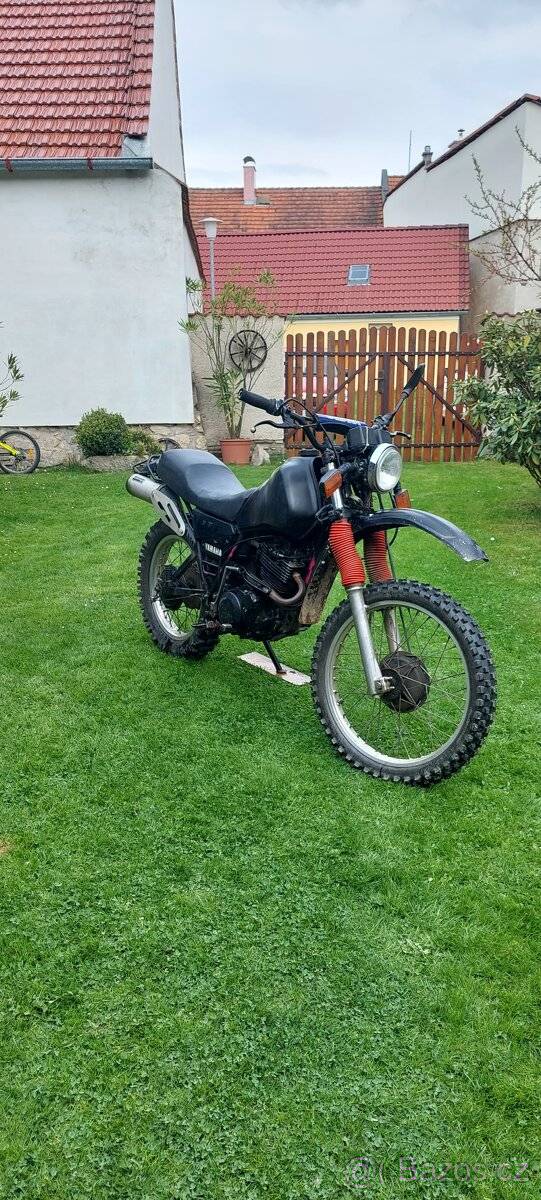 Yamaha xt 550