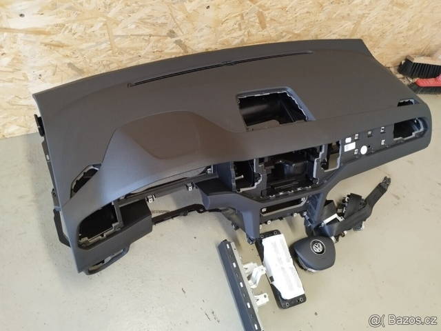 Airbagová sada Volkswagen sportsvan s novou originální desko