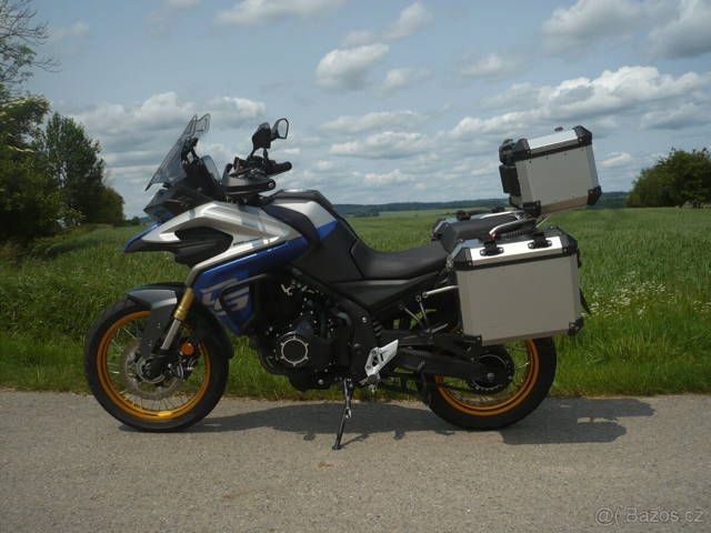 PRODÁM VOGE 525 DSX