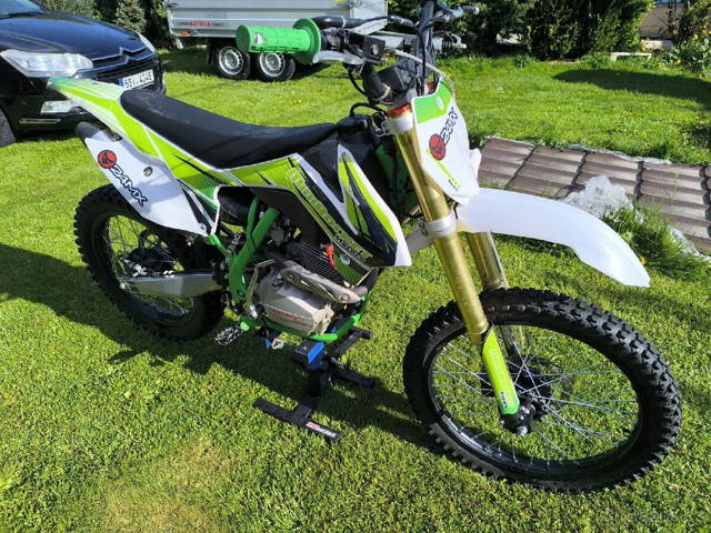 Prodám pitbike minirocket 250ccm/2024