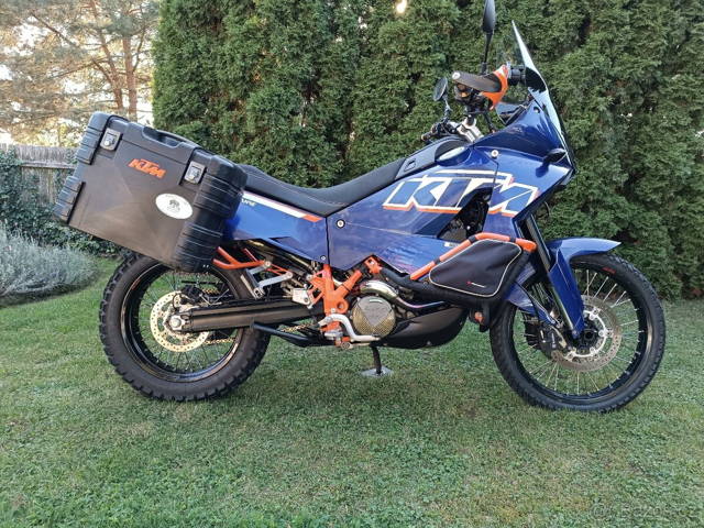 KTM 990 Adventure Dakar, 2012