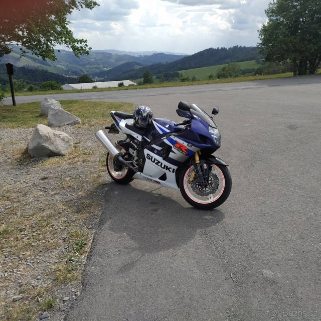 Prodám Suzuki GSXR 1000 K3