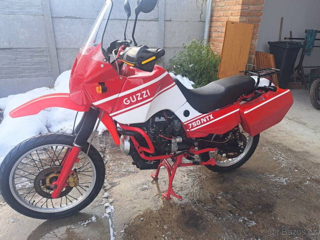 Moto guzzi 750 NTX