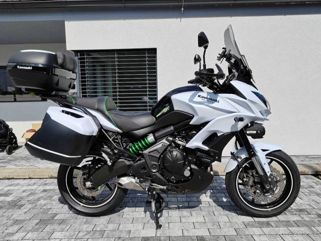 Kawasaki Versys 650 full výbava,záruka