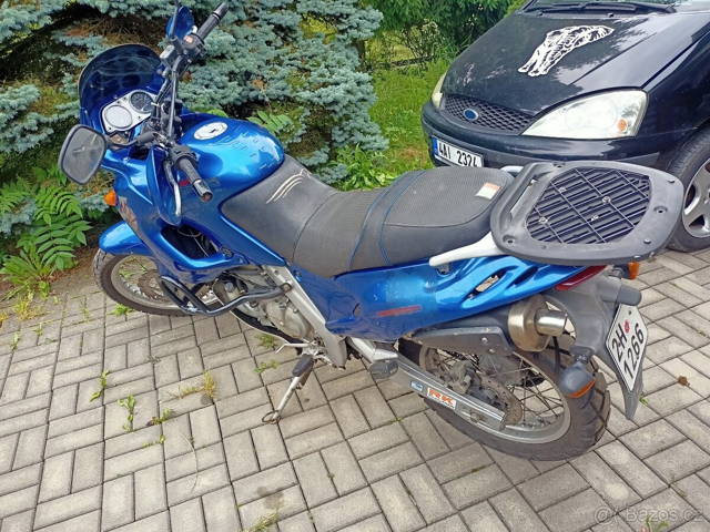 Aprilia Pegaso 650