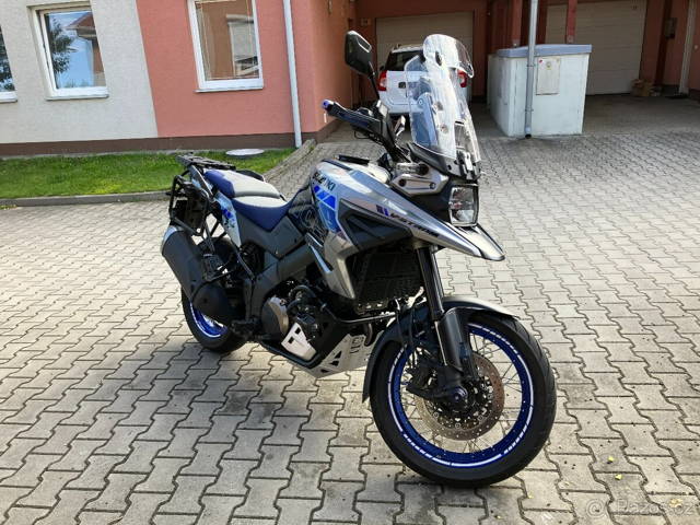 Suzuki v strom 1050 xt