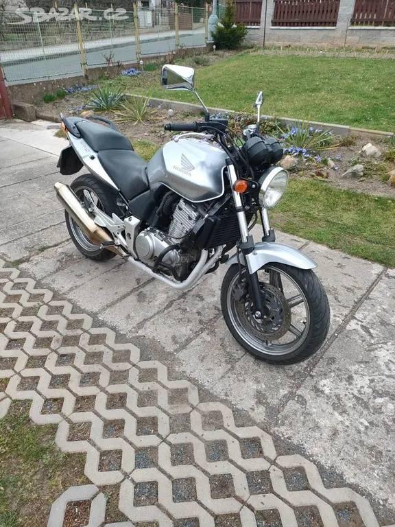 Honda CBF500