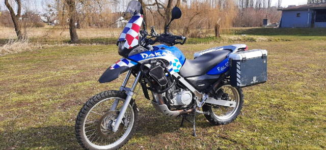 BMW f 650 gs DAKAR