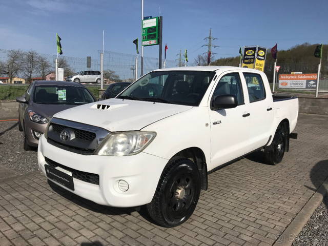Toyota Hilux 2,5 D-4D Double Cab Terra