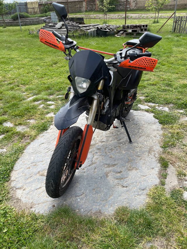 Yuki SM 125