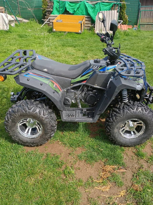 Čtyřkolka 250