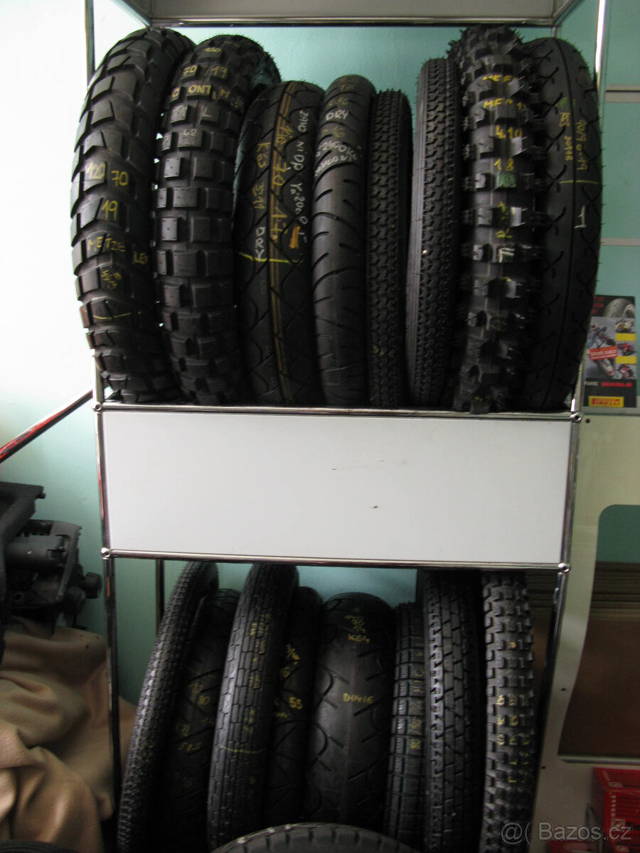 MOTO SKUTR CHOPER ENDURO SILNIČNI PNEU