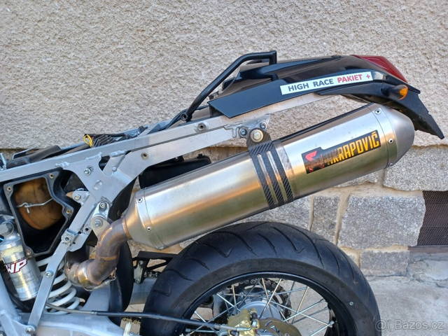 KTM LC4 640 - 620 LAĎÁK AKRAPOVIČ
