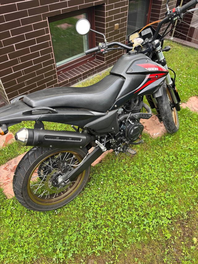 Motard 125