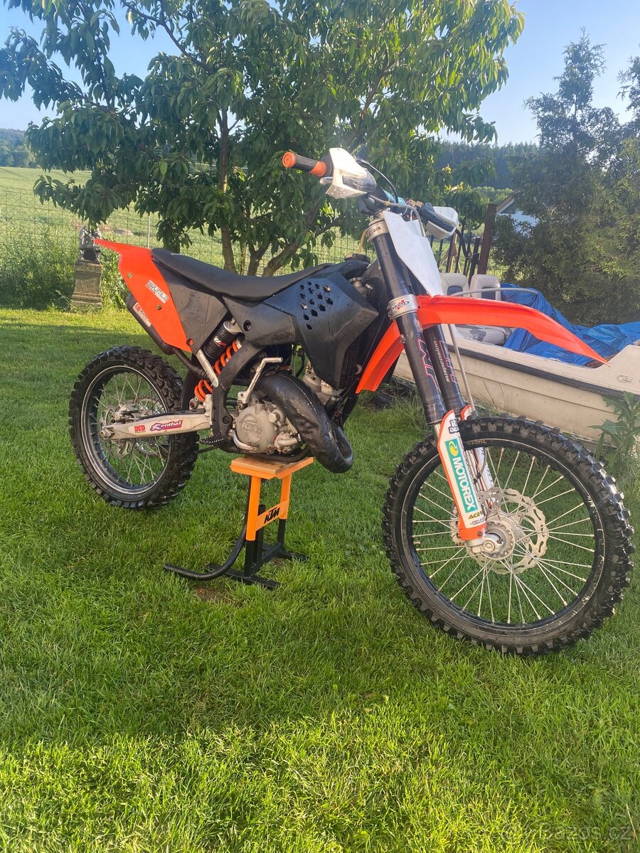 Ktm 125 2009 výměna