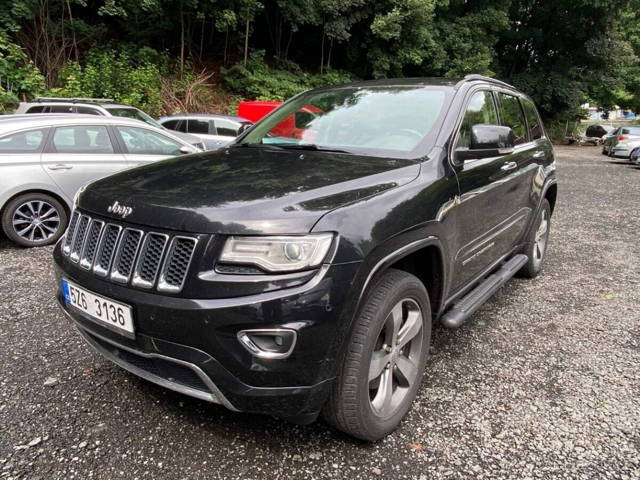 Jeep Grand Cherokee 3.0 CRD V6 4X4 Overland tažné 3,5t 2015