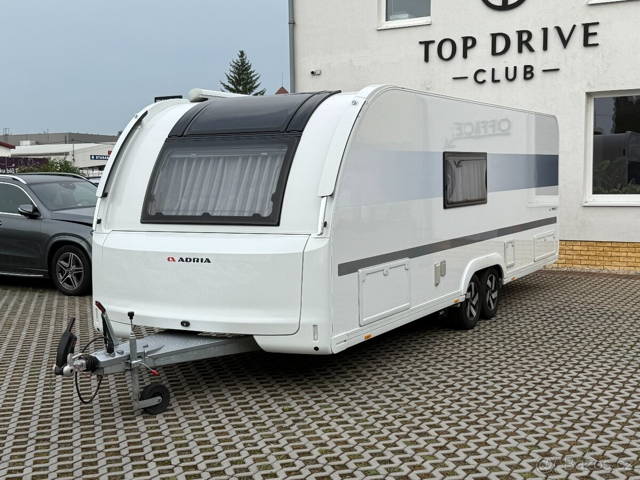 Adria, Adora 673 PK - mnoho příplatků