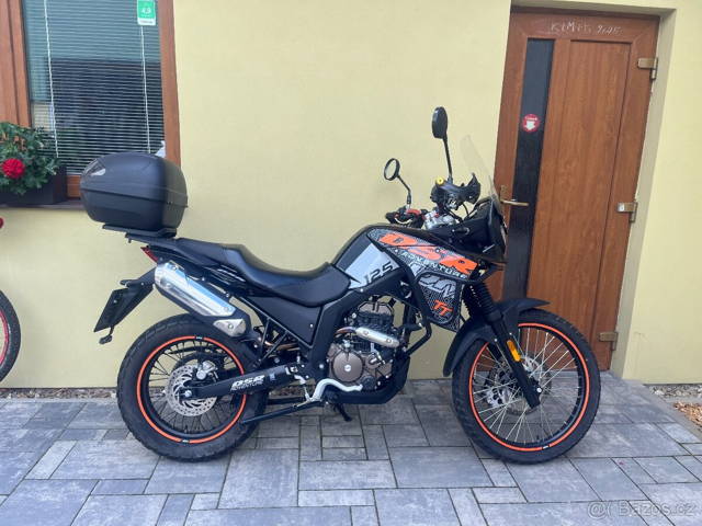 UM 125 DSR Adventure TT