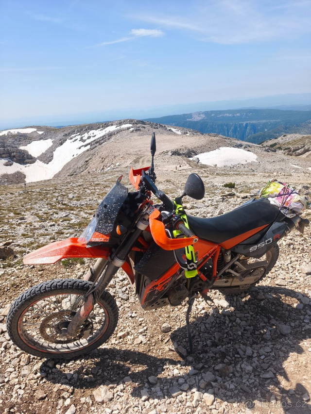 KTM 950 superenduro LC8