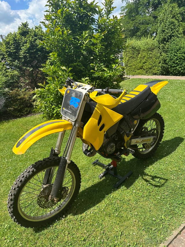 Suzuki RM 125