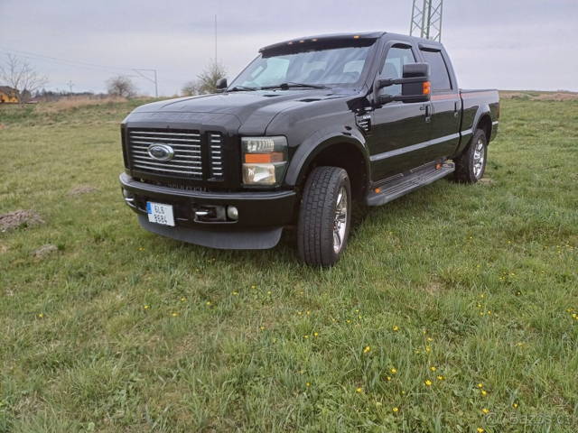 Ford F-250, Powerstroke V8 Turbodiesel, Harley Davidson