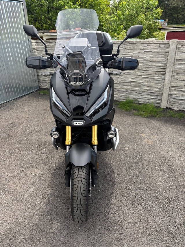 Honda X-ADV 750