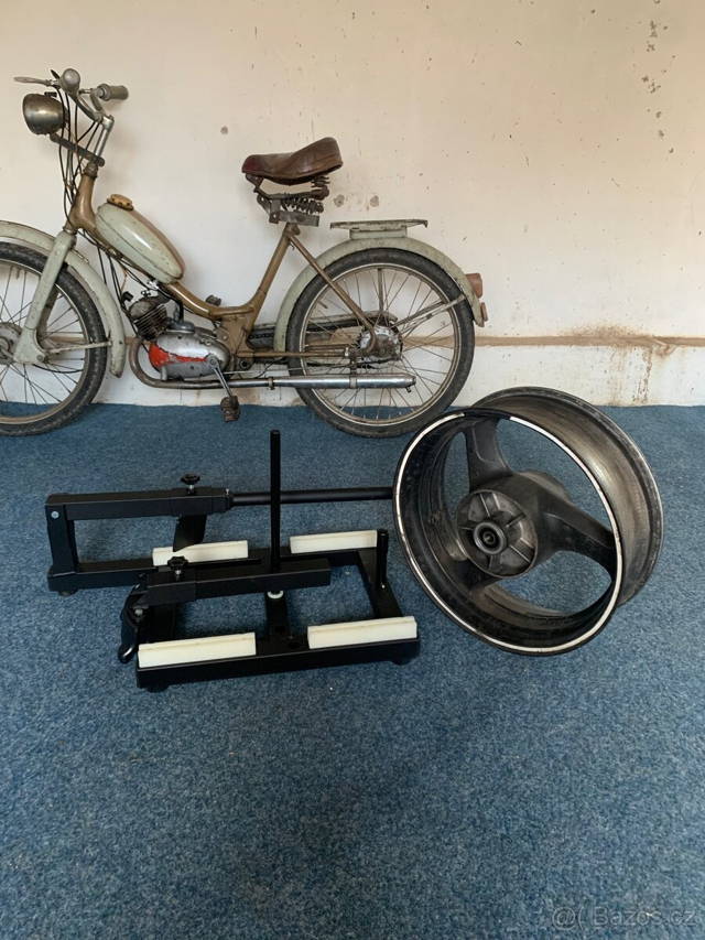 Servis motorek v okolí Chrudimi