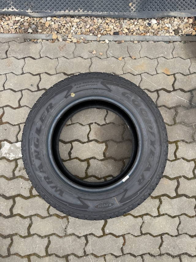 GoodYerar Wrangler 265_60 R18