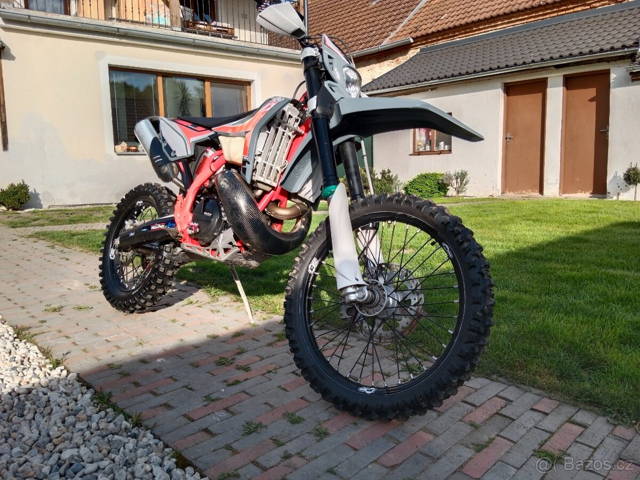 Beta 300 rr