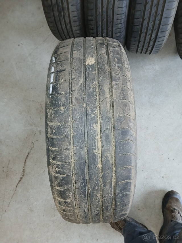 Pneu 255/60 R18 Kumho Crugen HP91