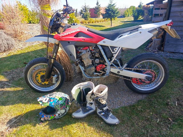 Prodám super moto HUSQVARNA SM510R