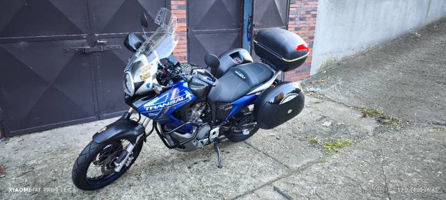 Prodám Honda Transalp XL-700-V R.V.2008 ABS