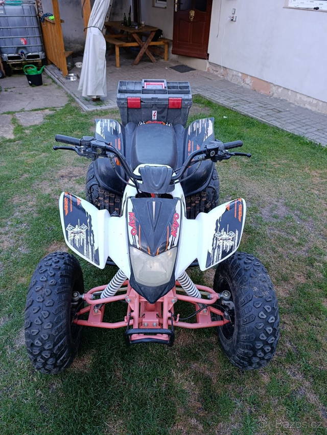 Prodám čtyřkolku Kayo 180